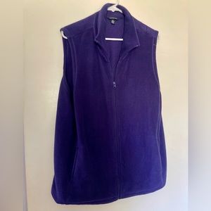 LAND’S END FLEECE VEST